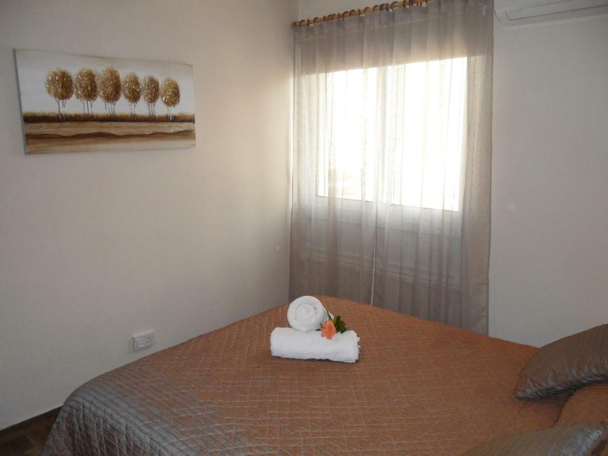 Sunshine Apts, Two Bedroom , Free Internet, No 3 Ayia Napa Exteriér fotografie